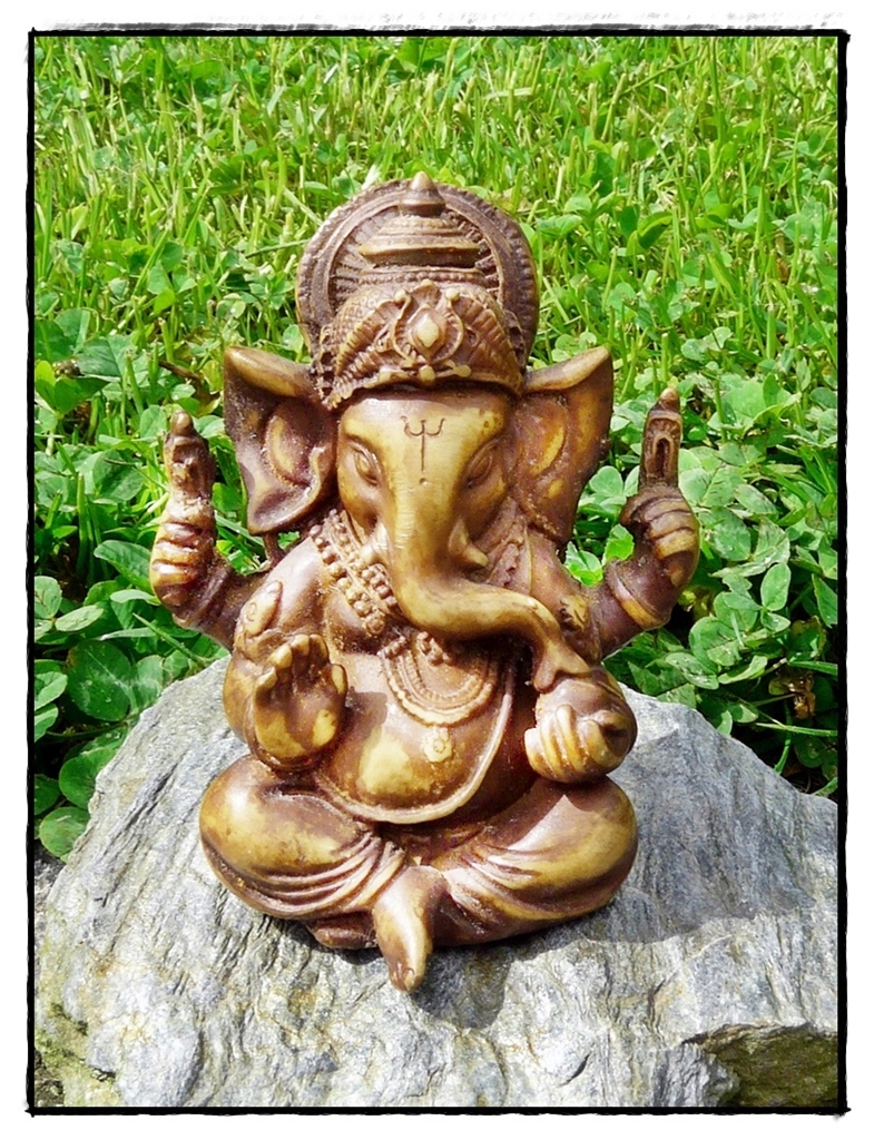 Kleine Ganesha Statue aus Resin