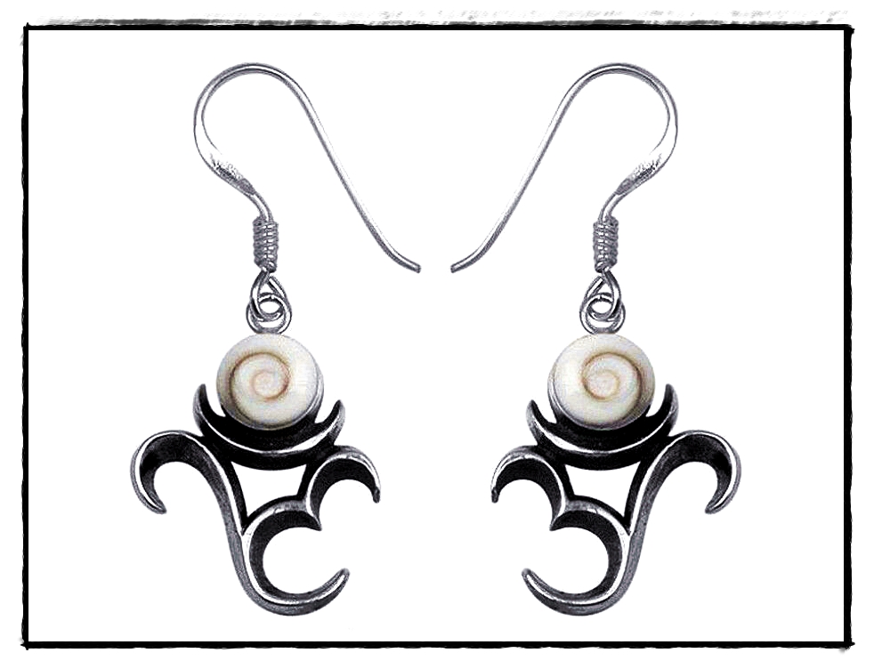 Ohrringe mit OM-Symbol und Shiva-Auge