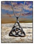 Edelstahl-Anhänger Triquetra