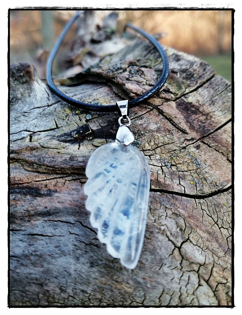 Engelsflügel aus Bergkristall