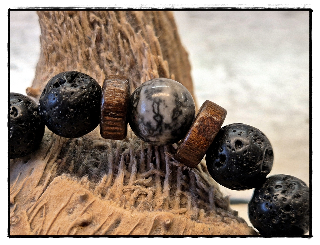 Lava Armband mit grauen Picasso Jaspis