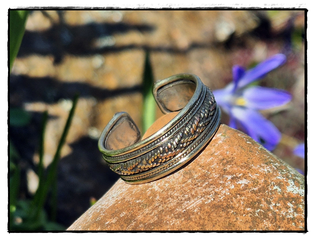 Ring mit Flechtmuster